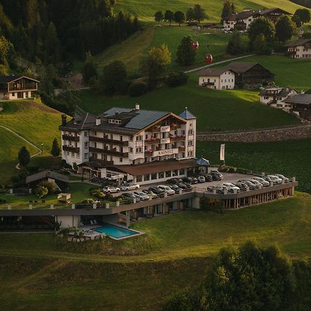 Отель Rainell Dolomites Retreat Ортизеи Экстерьер фото