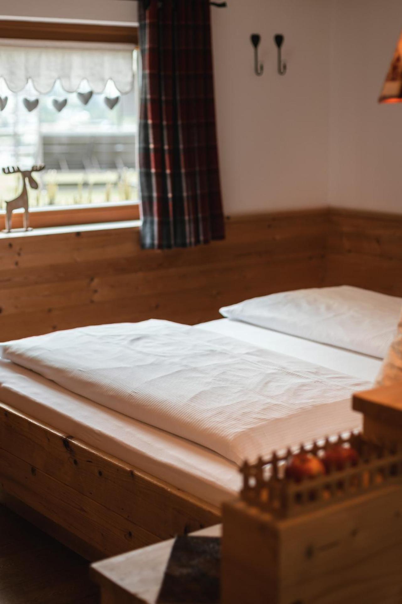 Отель Rainell Dolomites Retreat Ортизеи Номер фото