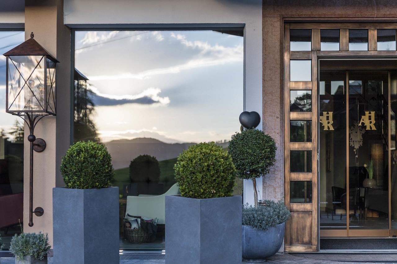 Отель Rainell Dolomites Retreat Ортизеи Экстерьер фото