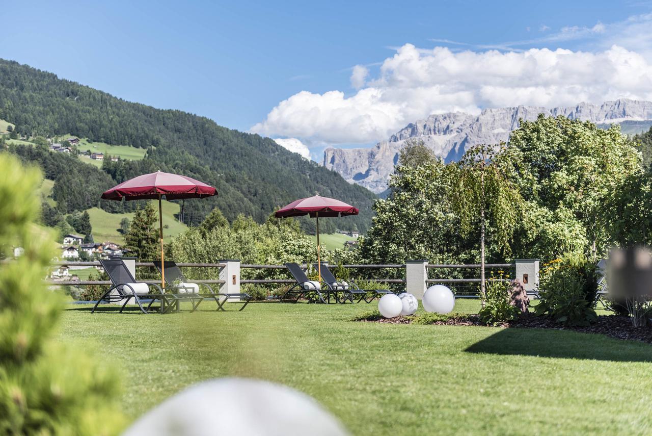 Отель Rainell Dolomites Retreat Ортизеи Экстерьер фото